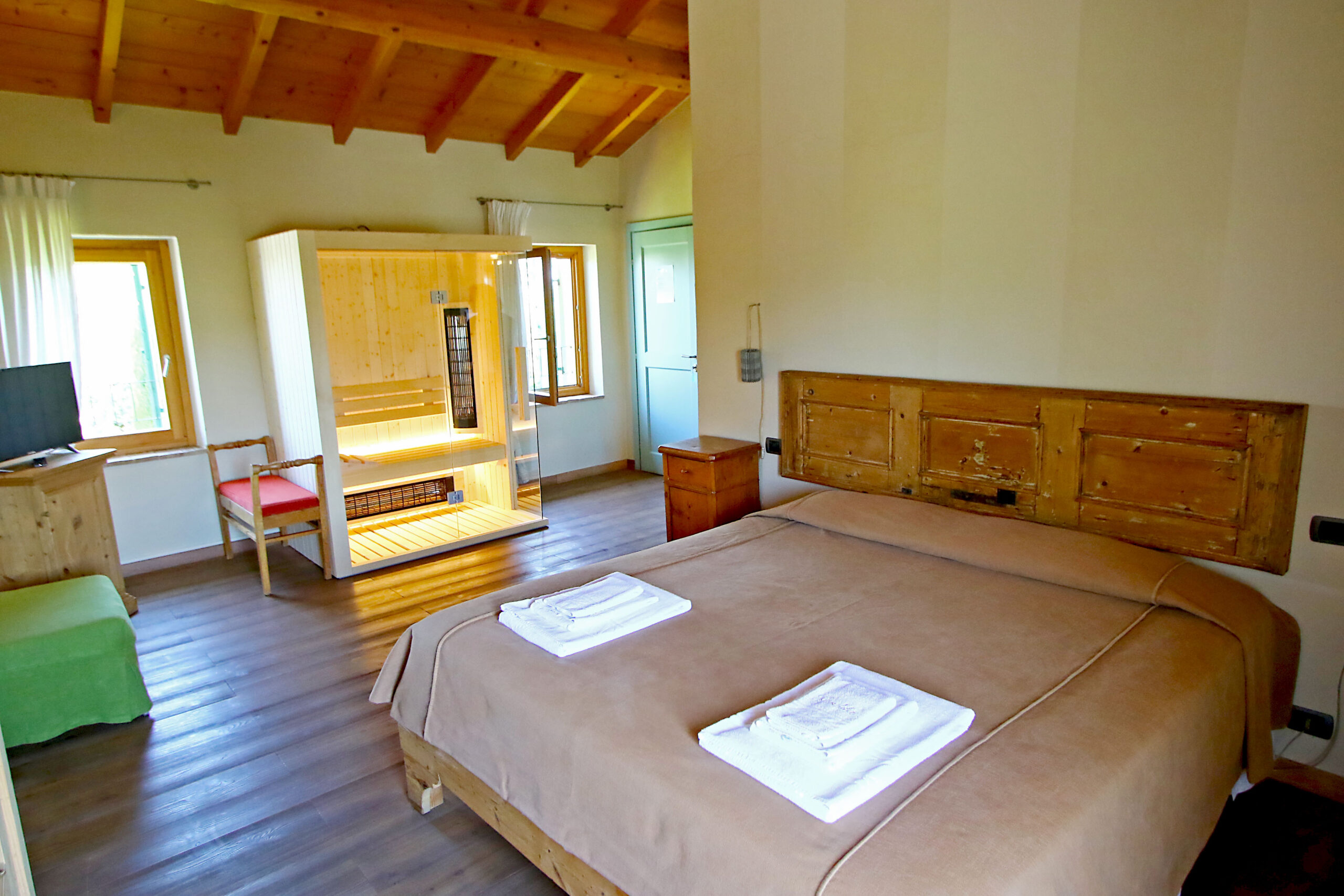 Stanza da letto casa Laghetto