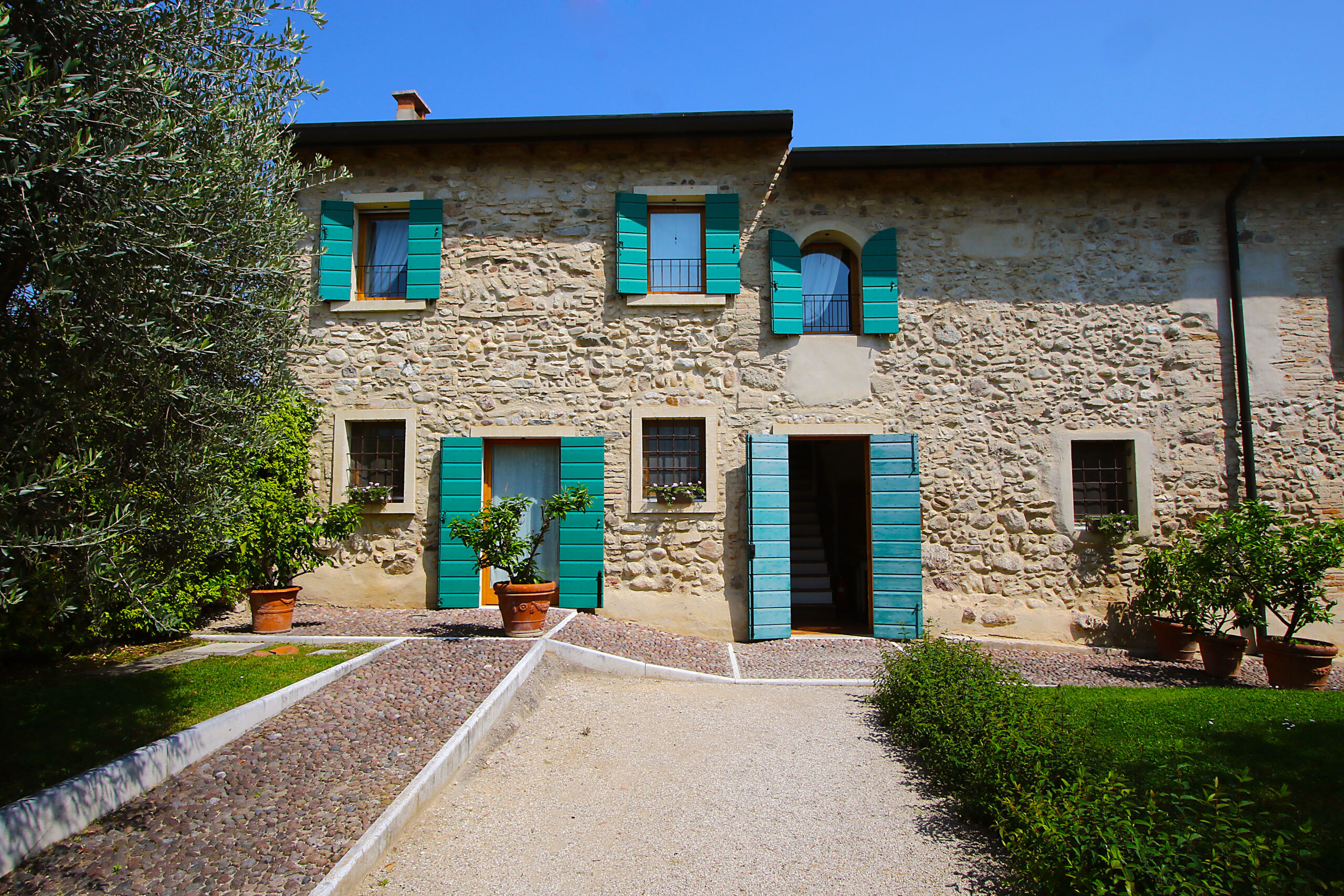 Esterno Casa Limoni Peschiera del Garda